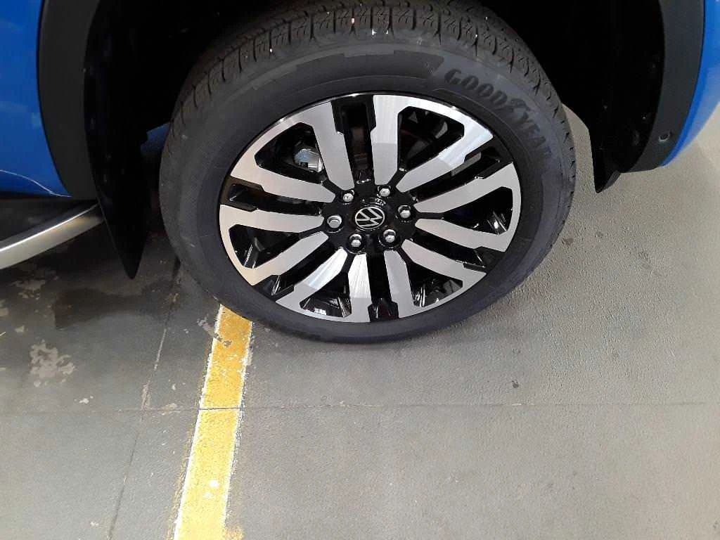 VW Amarok AVENTURA* IQ HD MATRIX* HEAD UP* 360!!! - изображение 3