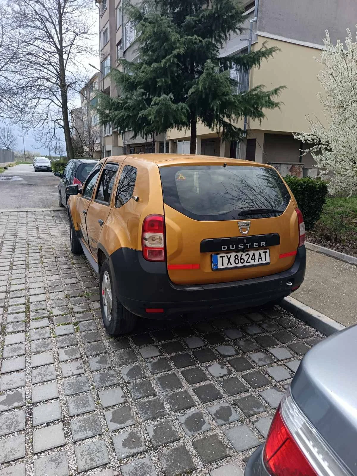 Dacia Duster 1.6 105  к.с., снимка 4 - Автомобили и джипове - 54117380