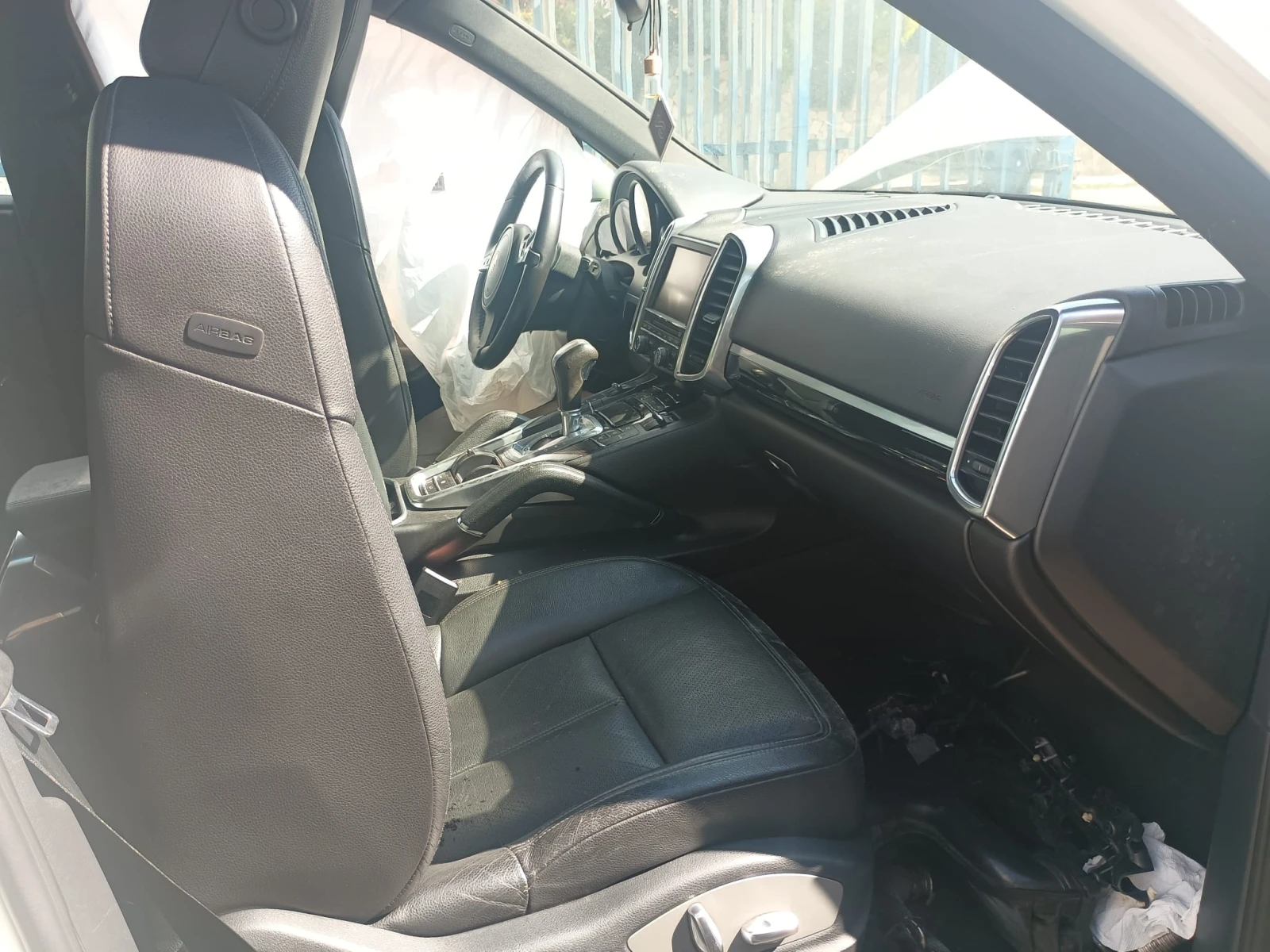 Porsche Cayenne 3.0D, снимка 7 - Автомобили и джипове - 53892189