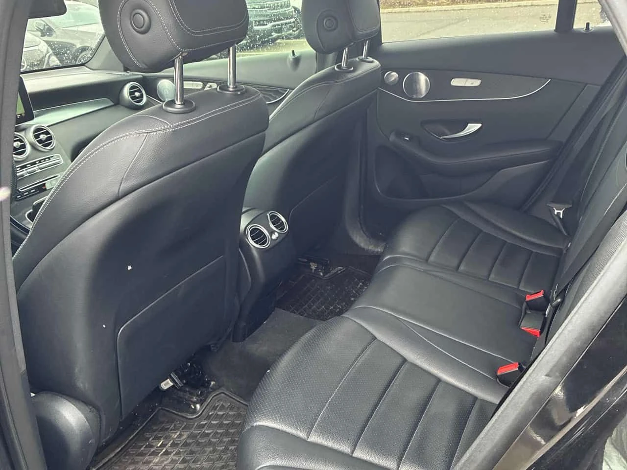 Mercedes-Benz GLC 300 COUPE/CARFAX/BURMESTER/ПАНОРАМА/ОТ MERCEDES, снимка 10 - Автомобили и джипове - 53981591