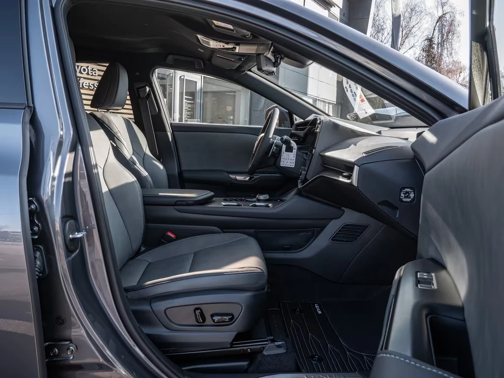 Lexus RZ 500e DIRECT4 EXECUTIVE 360-CAM | Mobile.bg � ����������� 9