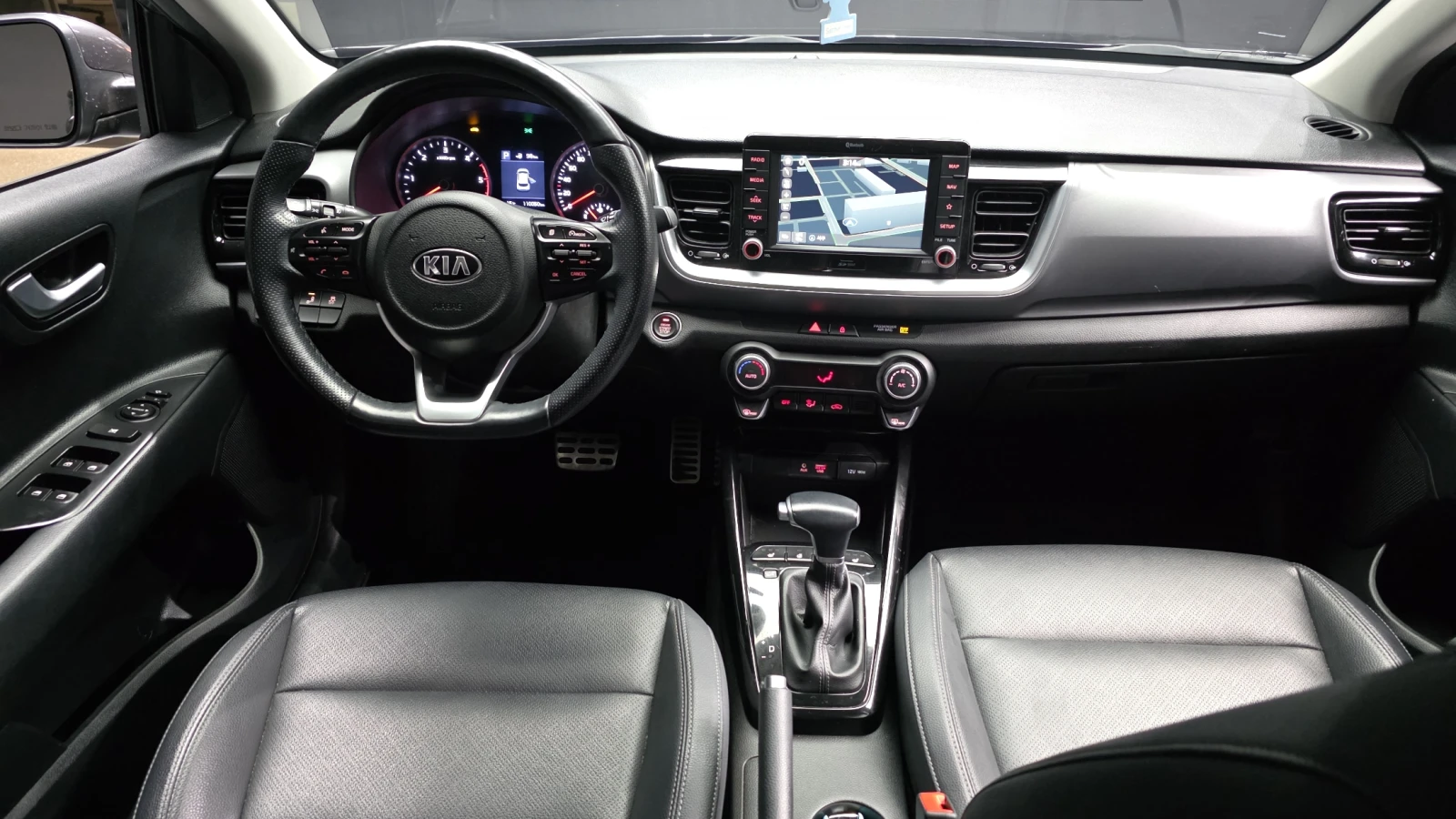 Kia Stonic 1.6 Prestige autogeorge.com, снимка 6 - Автомобили и джипове - 54136648