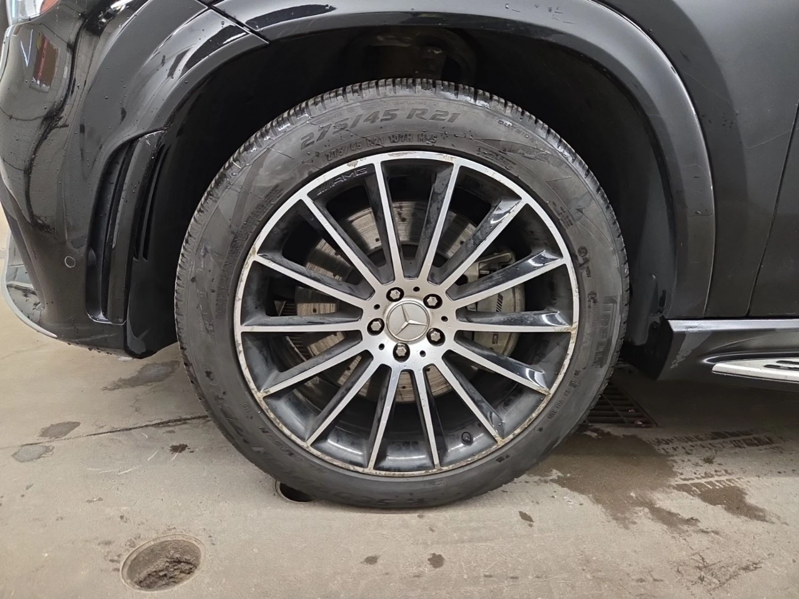 Mercedes-Benz GLE 53 4MATIC 4MATIC/360 VIEW/LANE DEPARTURE/DRIVER ASSIST, снимка 6 - Автомобили и джипове - 54445540