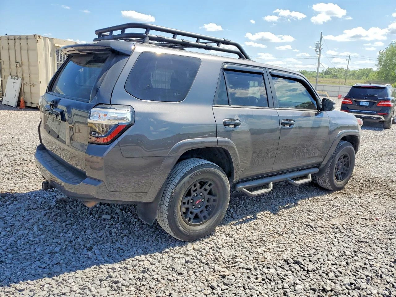 Toyota 4runner * VENTURE EDITION* AWD* 4.0* , снимка 3 - Автомобили и джипове - 54781595