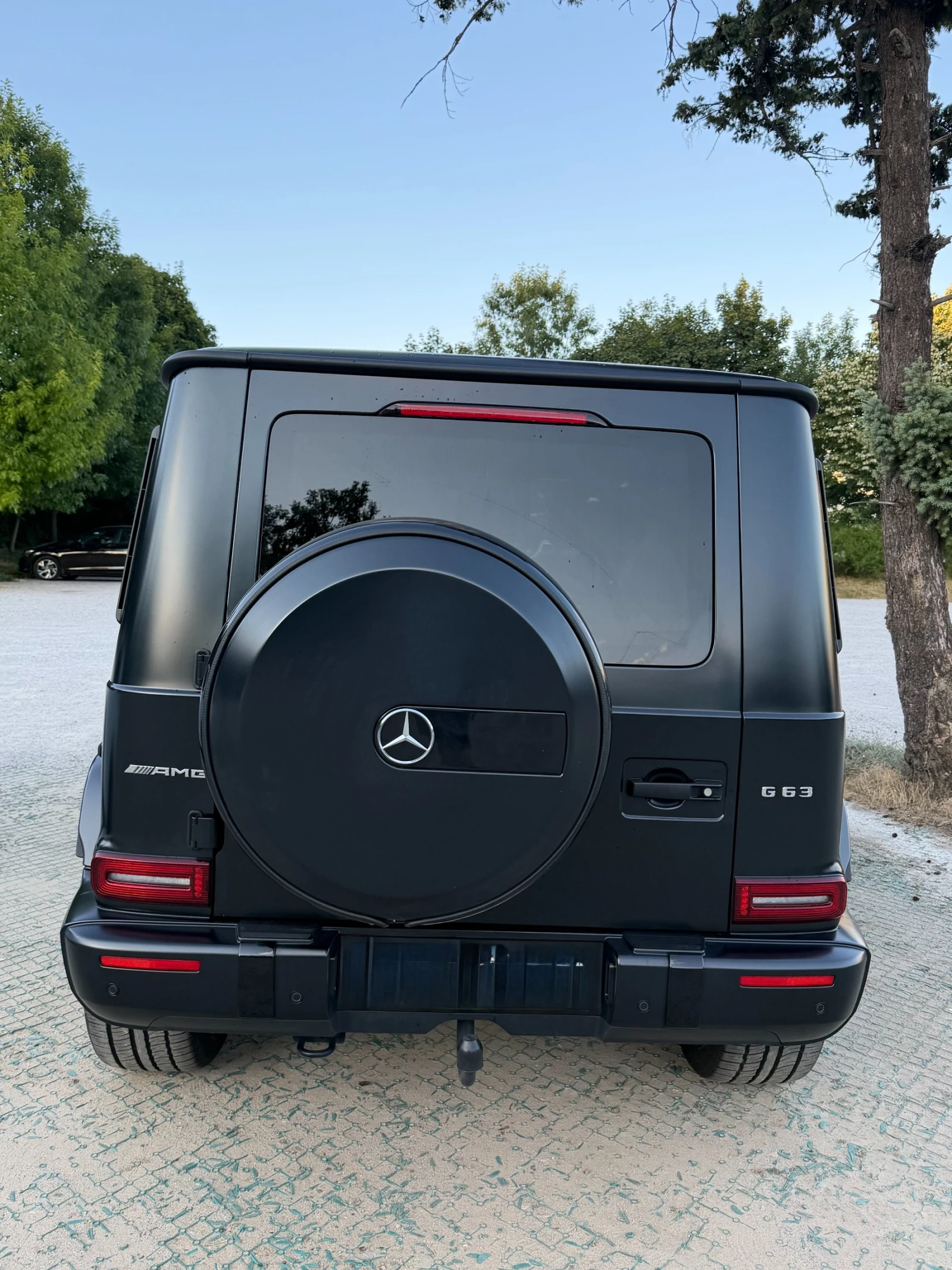 Mercedes-Benz G 63 AMG G MANUFAKTUR, снимка 4 - Автомобили и джипове - 55233325