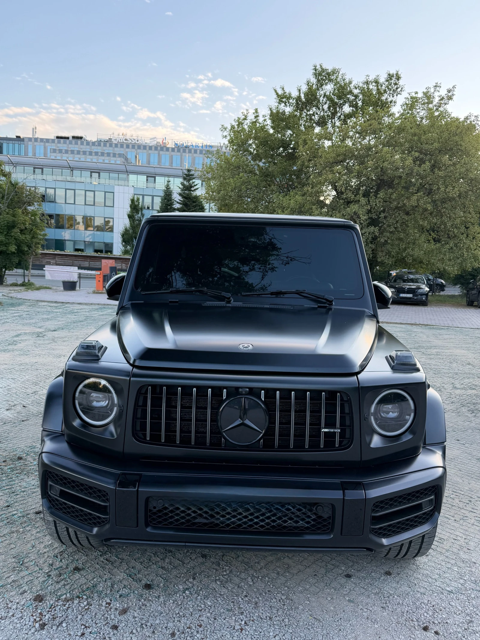 Mercedes-Benz G 63 AMG G MANUFAKTUR, снимка 2 - Автомобили и джипове - 55233325