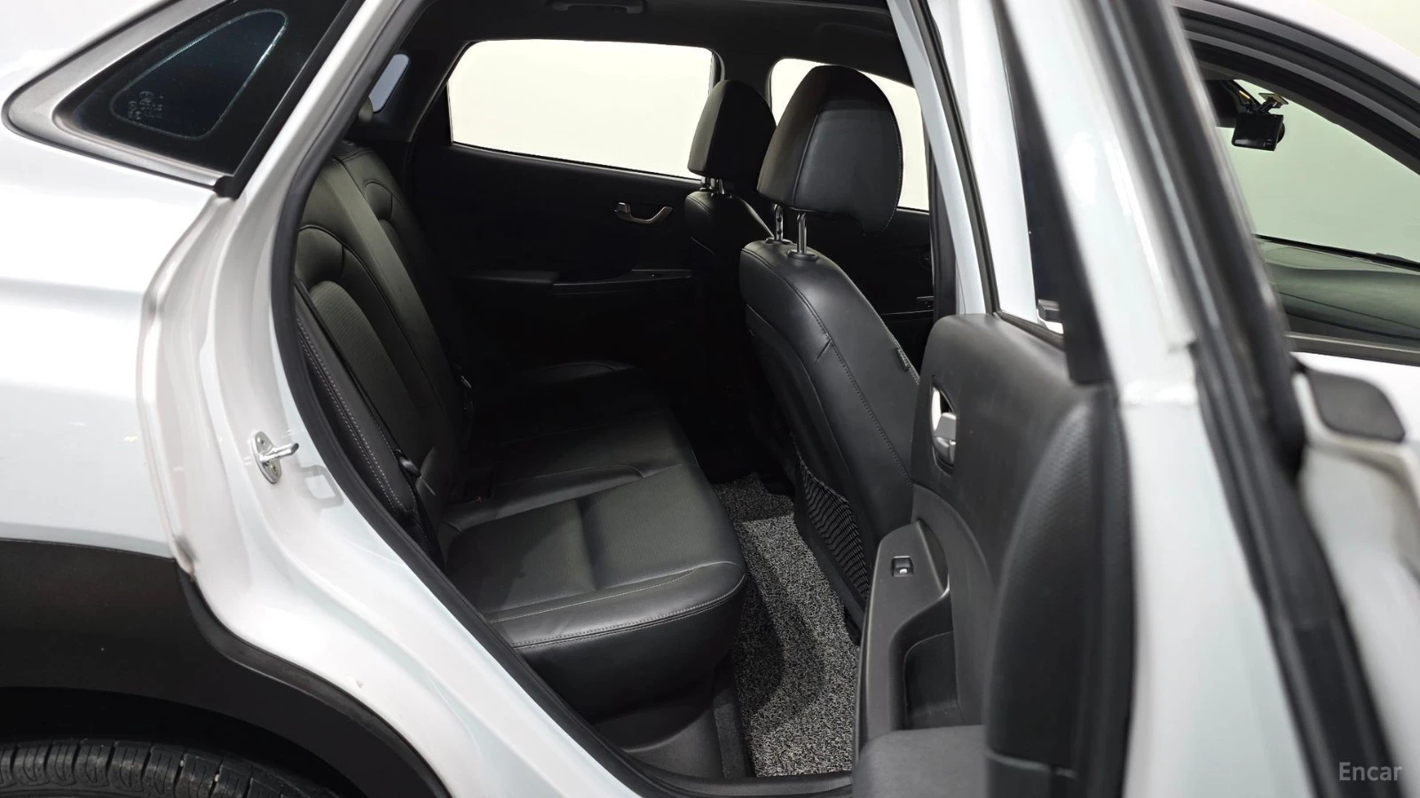 Hyundai Kona 1.6 Turbo 2WD Modern* КОЖА* ПОДГРЕВ* КАМЕРА, снимка 10 - Автомобили и джипове - 55537187