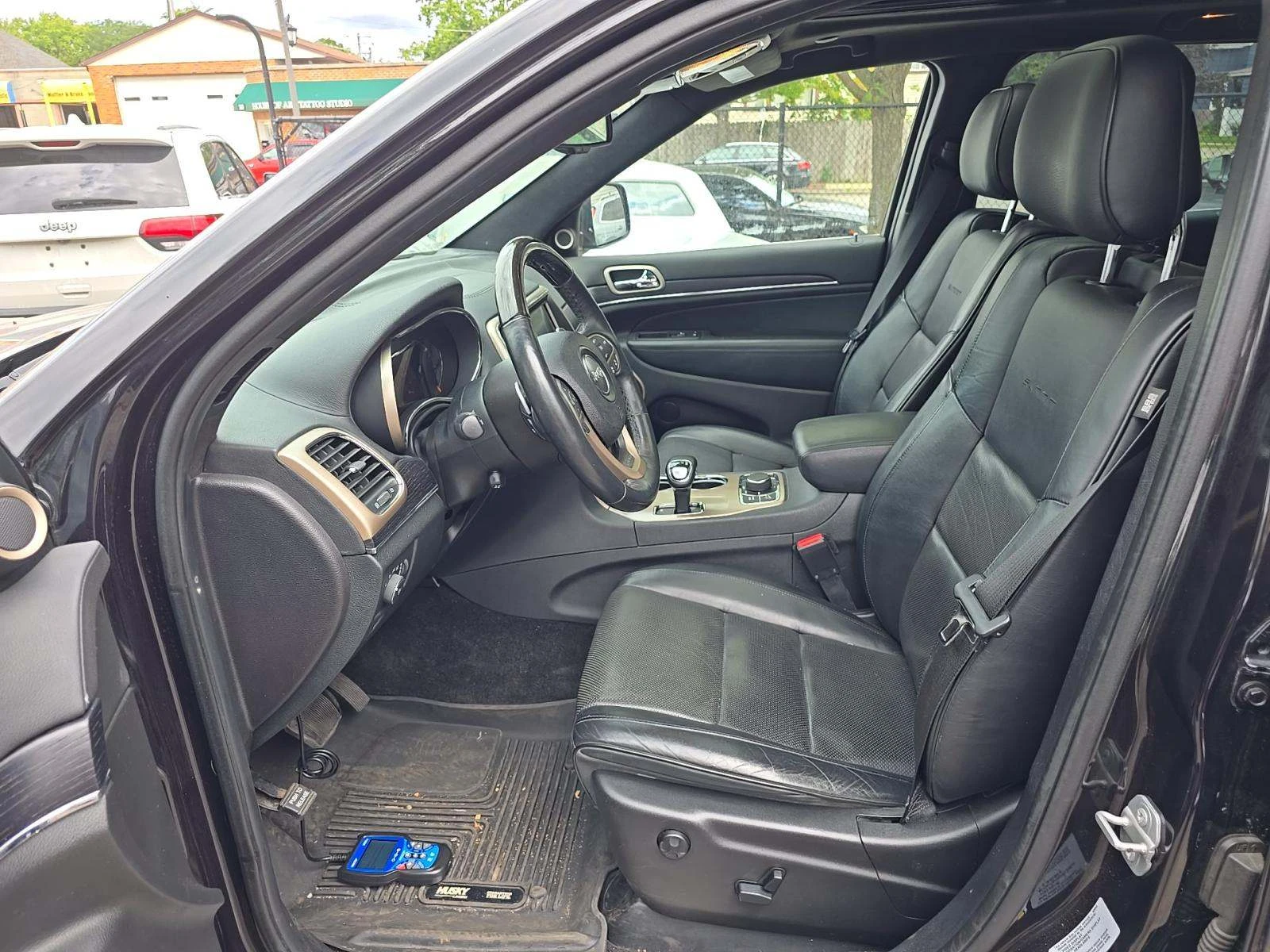 Jeep Grand cherokee Summit* ТВ* ДИСТРОНИК* ФУЛЛ* , снимка 5 - Автомобили и джипове - 55709223