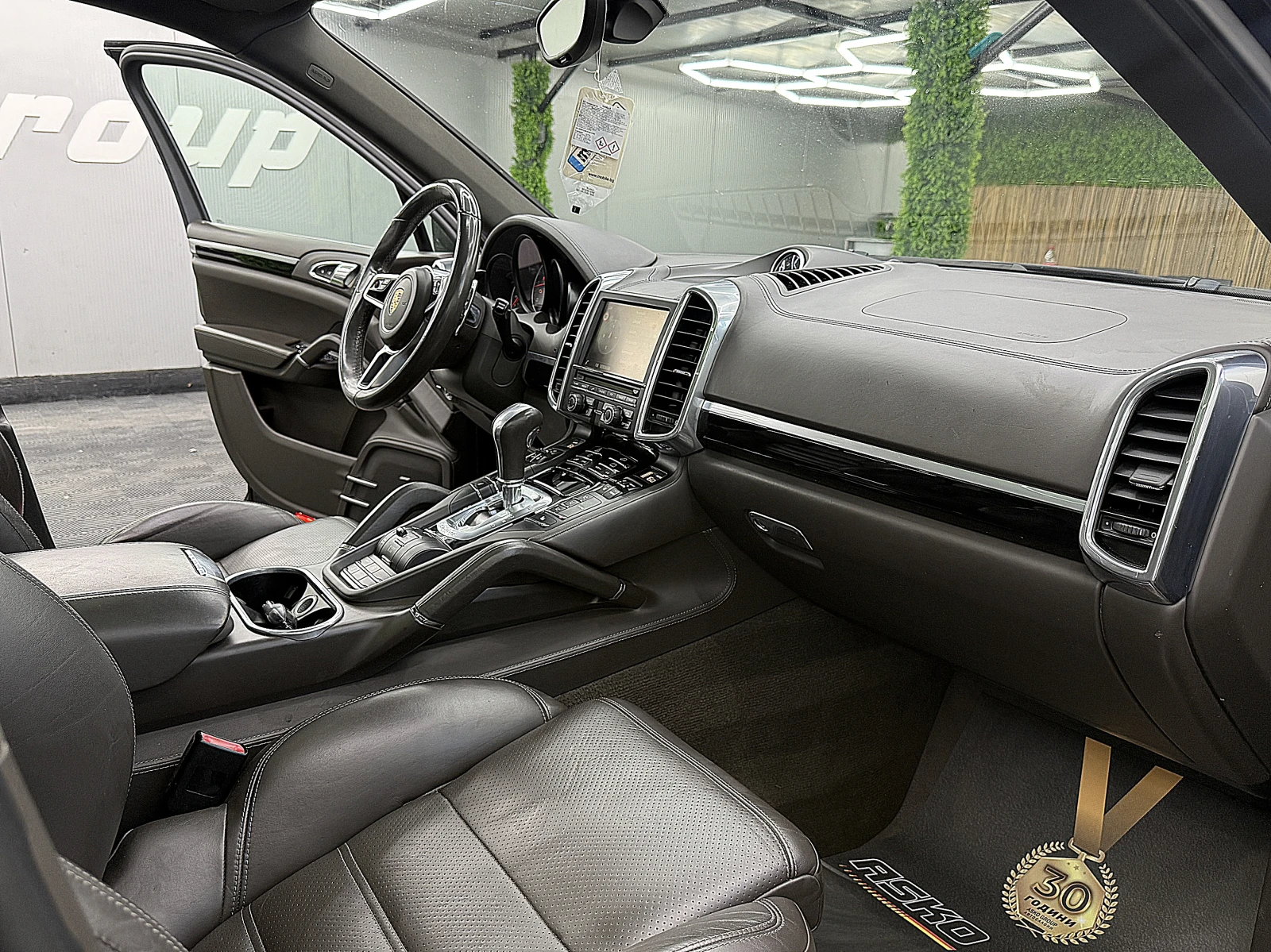 Porsche Cayenne 4.2/GTS-Pack/PANORAMA/360-k/KeylessGo/ЛИЗИНГ, снимка 10 - Автомобили и джипове - 55997374