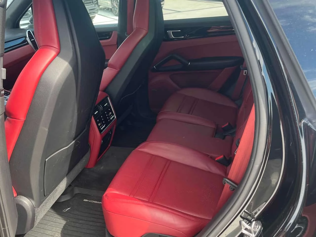 Porsche Cayenne * AWD * CARFAX * ОПЦИЯ ЗА ФИНАНСИРАНЕ, снимка 10 - Автомобили и джипове - 56238215