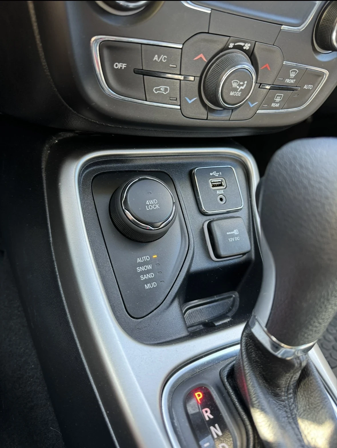 Jeep Compass, снимка 8 - Автомобили и джипове - 56246243