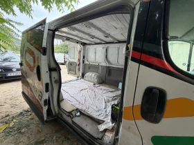 Opel Vivaro 2.0, снимка 10