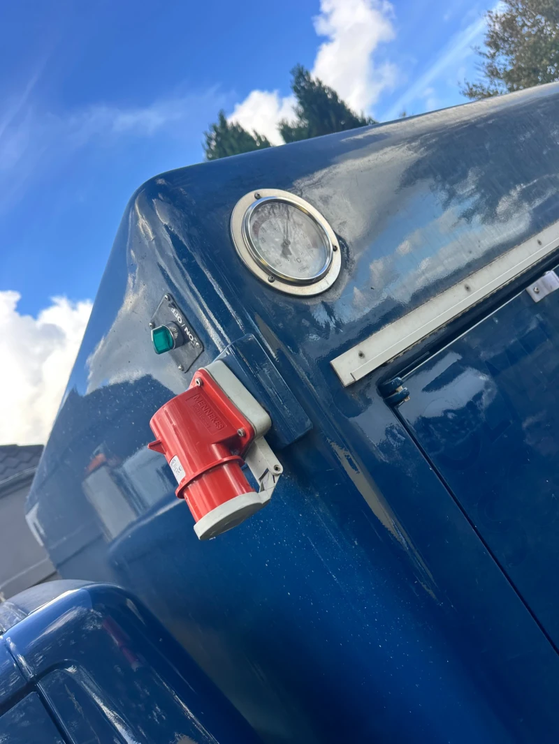 VW Transporter Хладилен за разнос, снимка 6 - Бусове и автобуси - 52596187