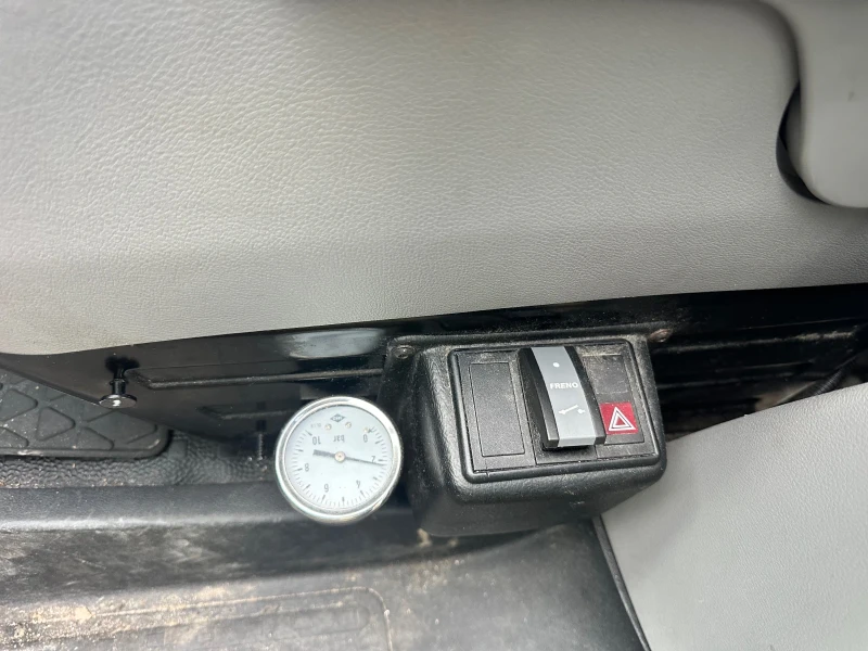 VW Transporter Хладилен за разнос, снимка 3 - Бусове и автобуси - 52596187