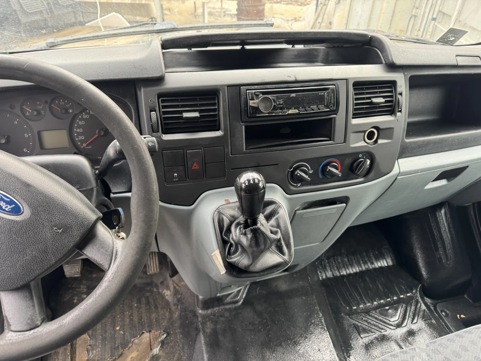 Ford Transit 2.0 85к.с. - изображение 10