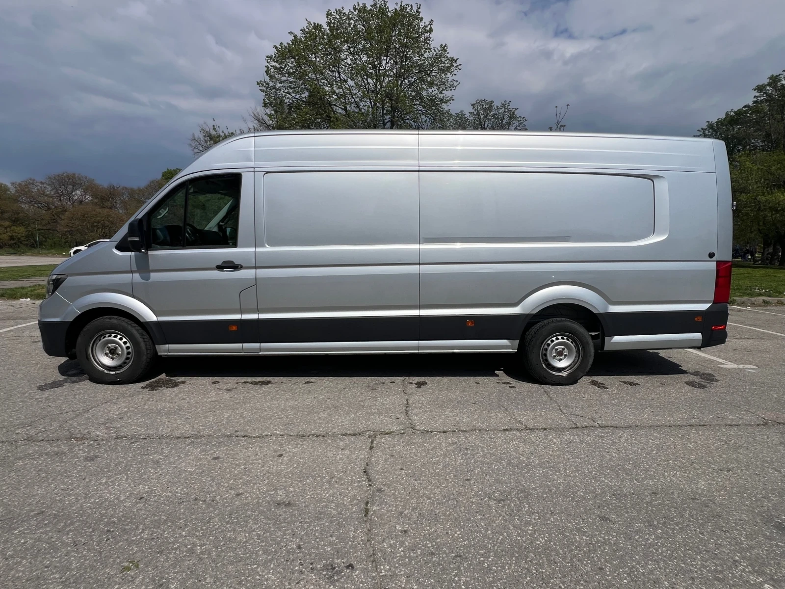 VW Crafter 2.0 TDI 177кс, снимка 8 - Бусове и автобуси - 54240037