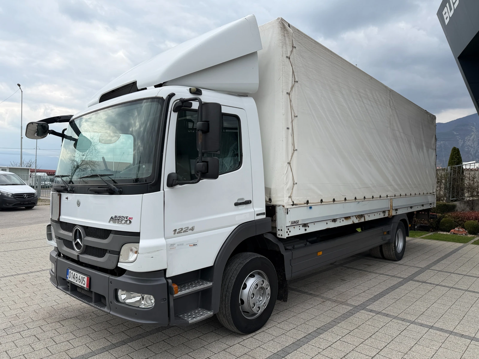 Mercedes-Benz Atego 1224 Клима Eвро 5 Падащ борд 7.20м., снимка 3 - Камиони - 53982590