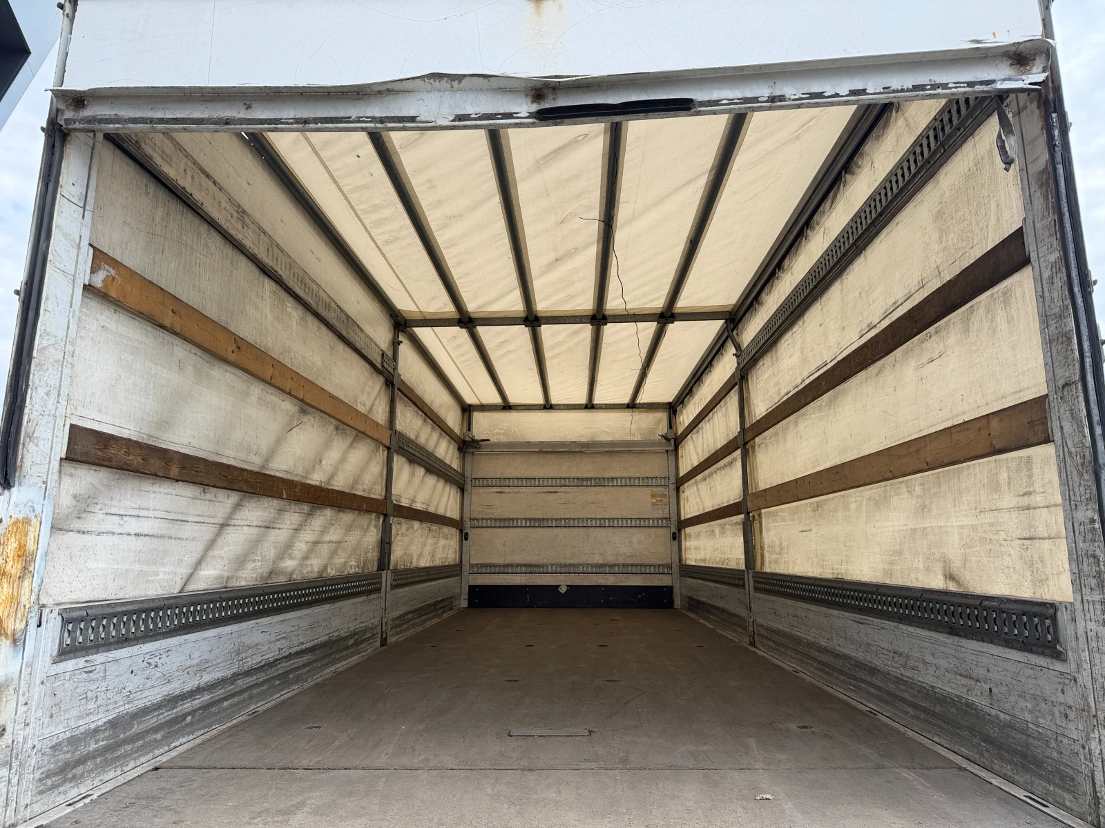 Mercedes-Benz Atego 1224 Клима Eвро 5 Падащ борд 7.20м., снимка 14 - Камиони - 53982590