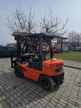 Мотокар Toyota Бензин, 2.5 тон с изравнител, снимка 3