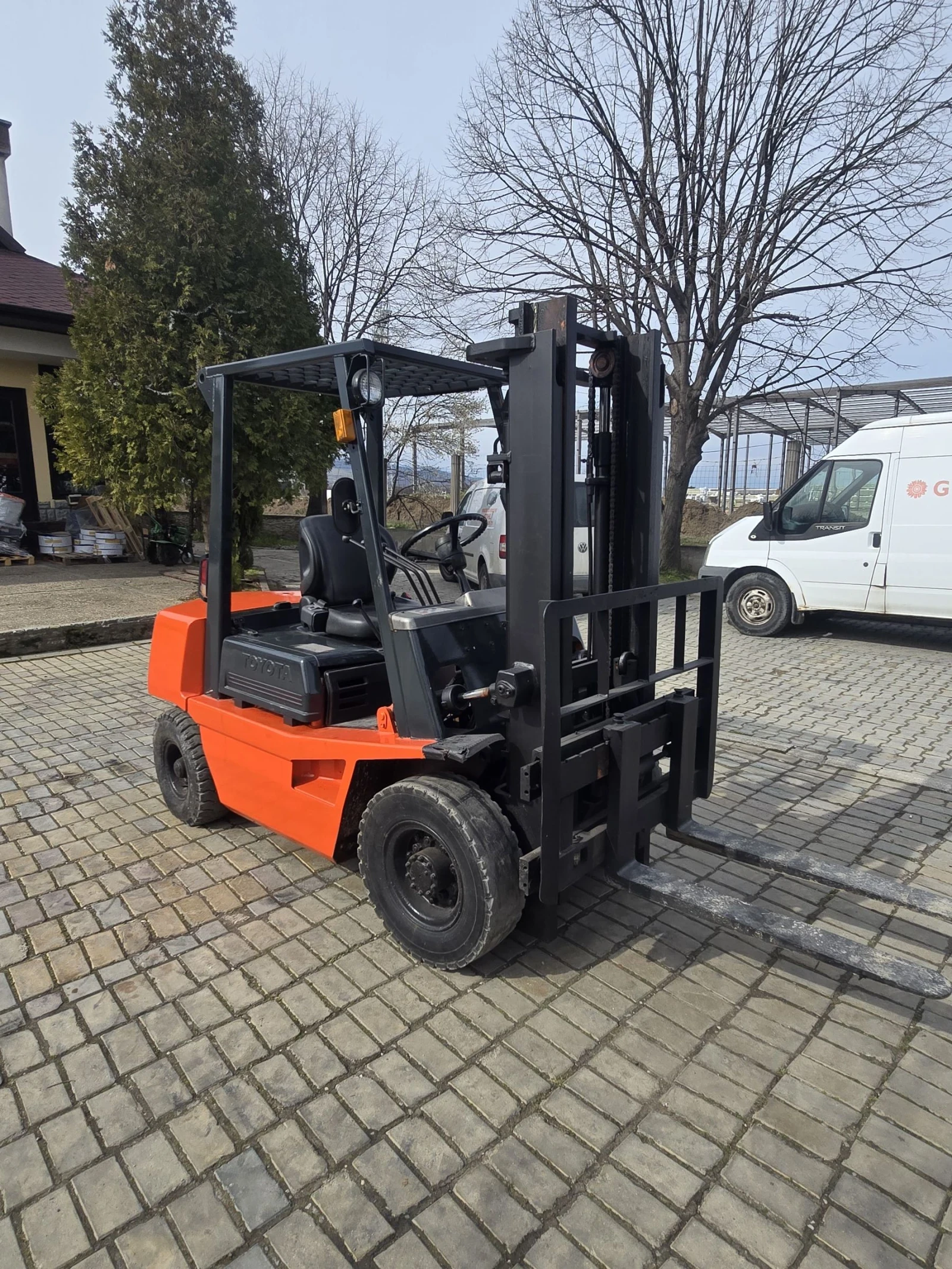 Мотокар Toyota Бензин, 2.5 тон с изравнител