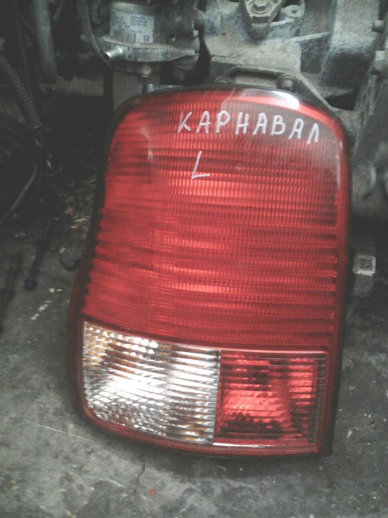 Светлини за Kia Carnival, снимка 1 - Части - 18023020