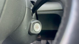 VW Golf * HIGHLINE* LED* NAVI* MULTI* KEYLESS* AEZ* SERVIC, снимка 12