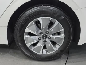 Kia K5 2.0 Hybrid Trendy - САМО 30% АВАНС, снимка 9