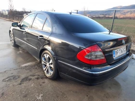 Mercedes-Benz E 220, снимка 4