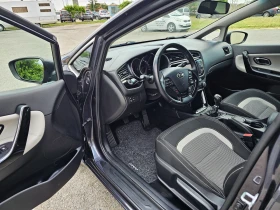 Kia Ceed 1.6 CRDI* NAVI* PANORAMA | Mobile.bg    9