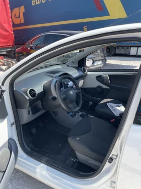 Toyota Aygo | Mobile.bg    7
