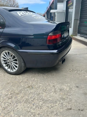 ������ BMW 525