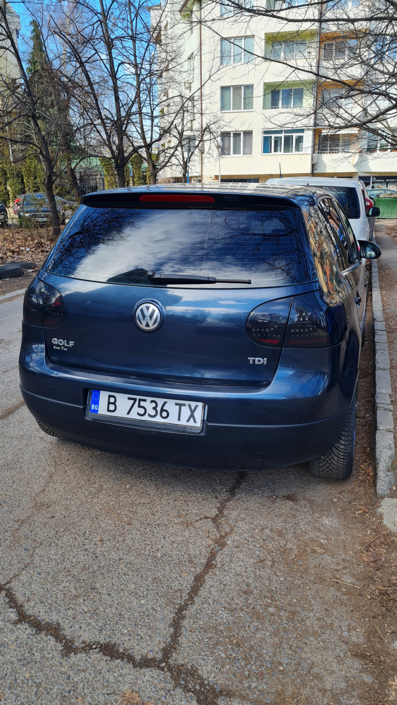 VW Golf 1.9 tdi, снимка 3 - Автомобили и джипове - 46386451
