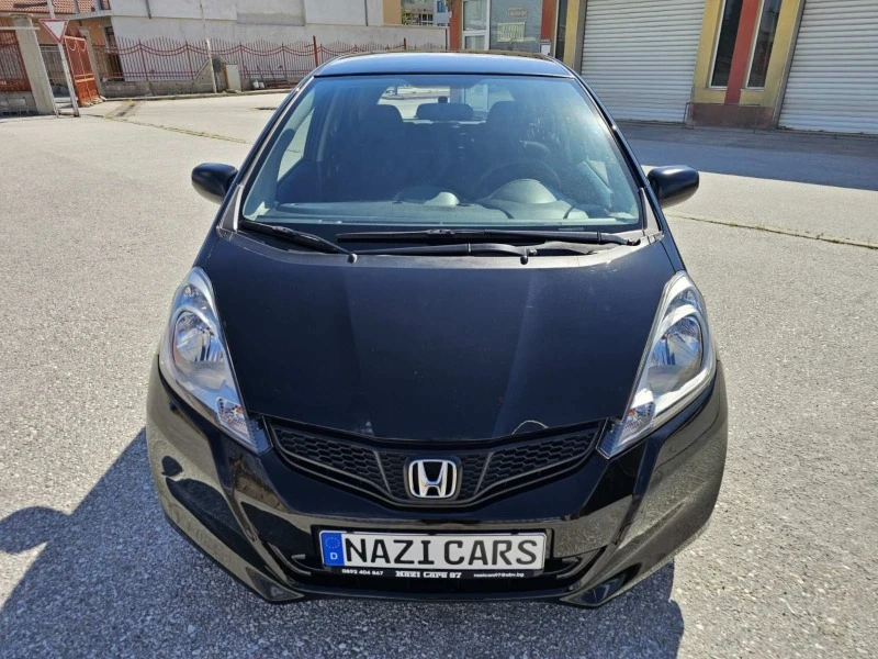 Honda Jazz 1.2i-vtec/FACELIFT, снимка 2 - Автомобили и джипове - 45538654