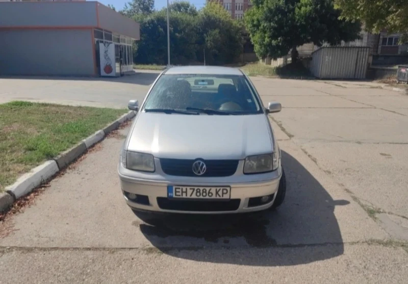 VW Polo, снимка 1 - Автомобили и джипове - 47960282