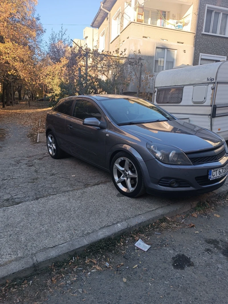 Opel Astra GTC, снимка 2 - Автомобили и джипове - 48056050