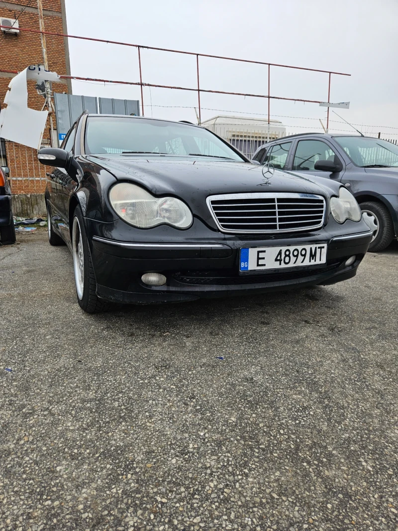 Mercedes-Benz C 180, снимка 1 - Автомобили и джипове - 49111555