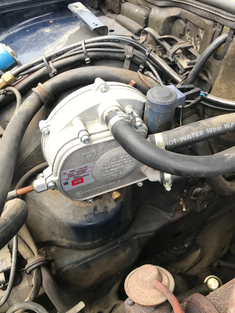 Mercedes-Benz S 280 SEL 280, снимка 10 - Автомобили и джипове - 52380692