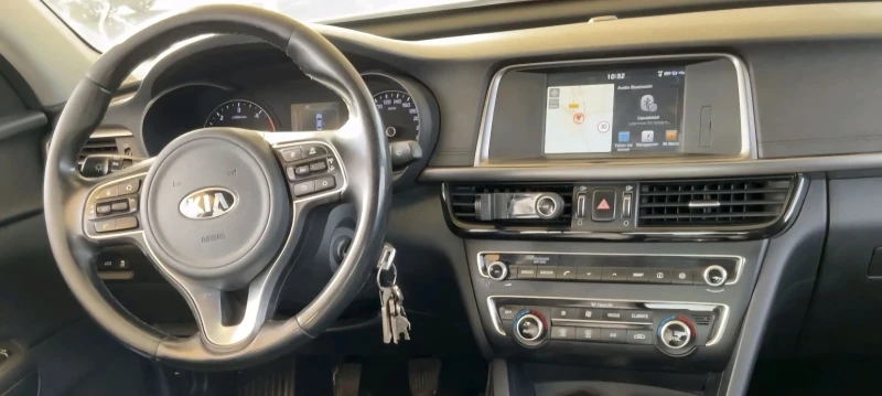 Kia Optima 1.7CRDI 140кс* ТОП ОФЕРТА* , снимка 8 - Автомобили и джипове - 52710584