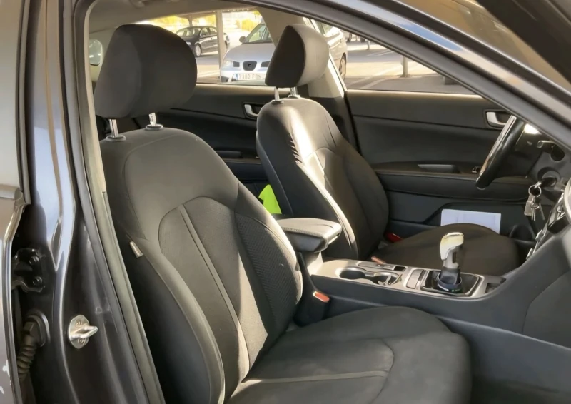 Kia Optima 1.7CRDI 140кс* ТОП ОФЕРТА* , снимка 7 - Автомобили и джипове - 52710584