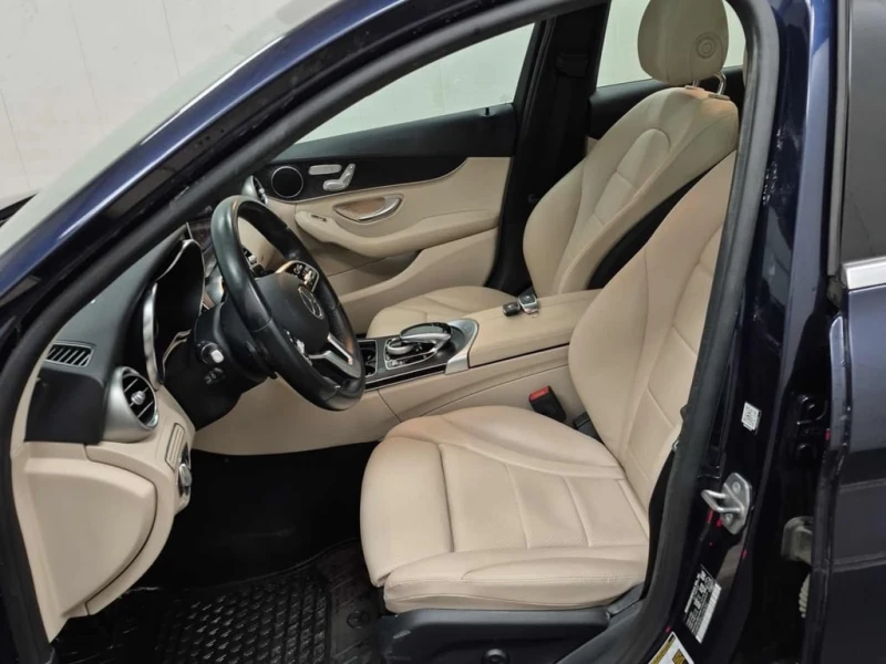 Mercedes-Benz C 300 * CARFAX * ЦЕНА ДО БГ, снимка 8 - Автомобили и джипове - 52867434