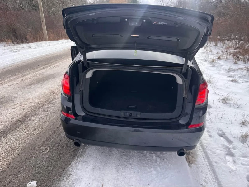 BMW 5 Gran Turismo CARFAX* АВТОФИНАНСИРАНЕ БЕЗ ПЪРВОНАЧАЛНА ВНОСКА, снимка 9 - Автомобили и джипове - 52953761