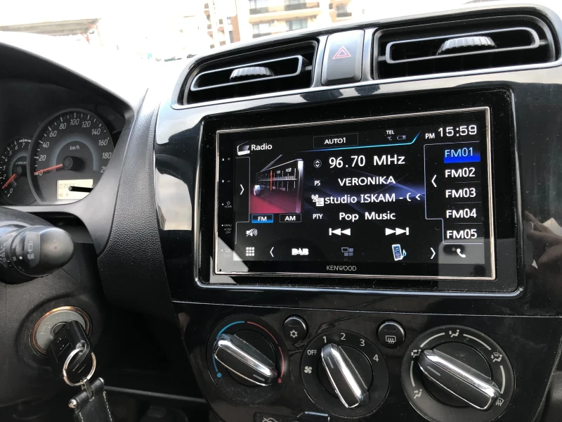 Mitsubishi Space star КАТО НОВА-РЕАЛНИ КИЛОМЕТРИ-ЕДИН СОБСТВЕНИК!!!EURO6, снимка 12 - Автомобили и джипове - 53100763