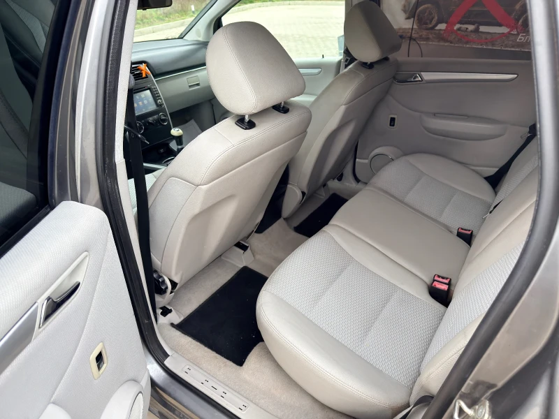Mercedes-Benz B 200 CDI.SPORT.140k.c.FACELIFT.NAVI.ITALIA, снимка 11 - Автомобили и джипове - 53498708