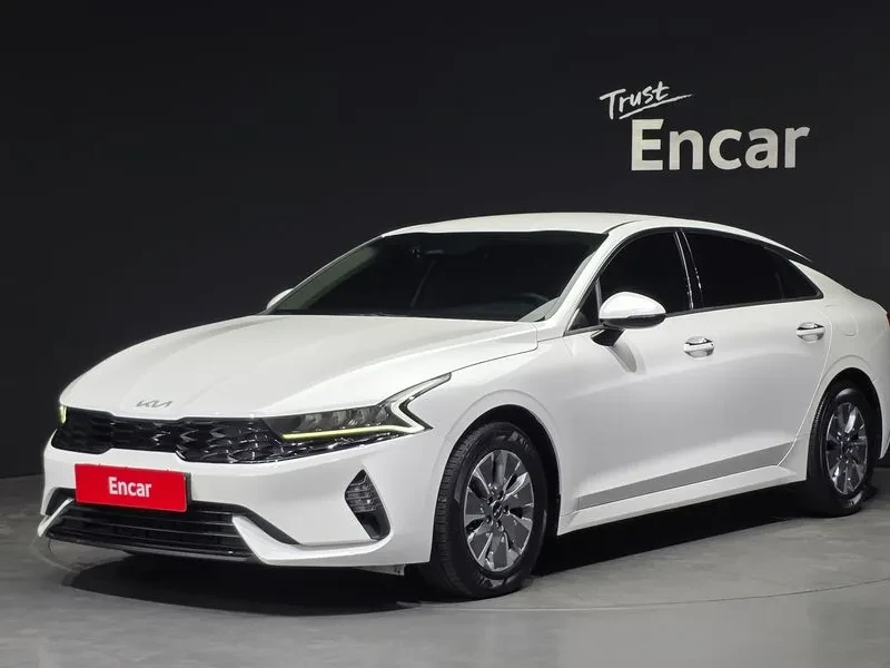 Kia K5 2.0 Hybrid Trendy - САМО 30% АВАНС