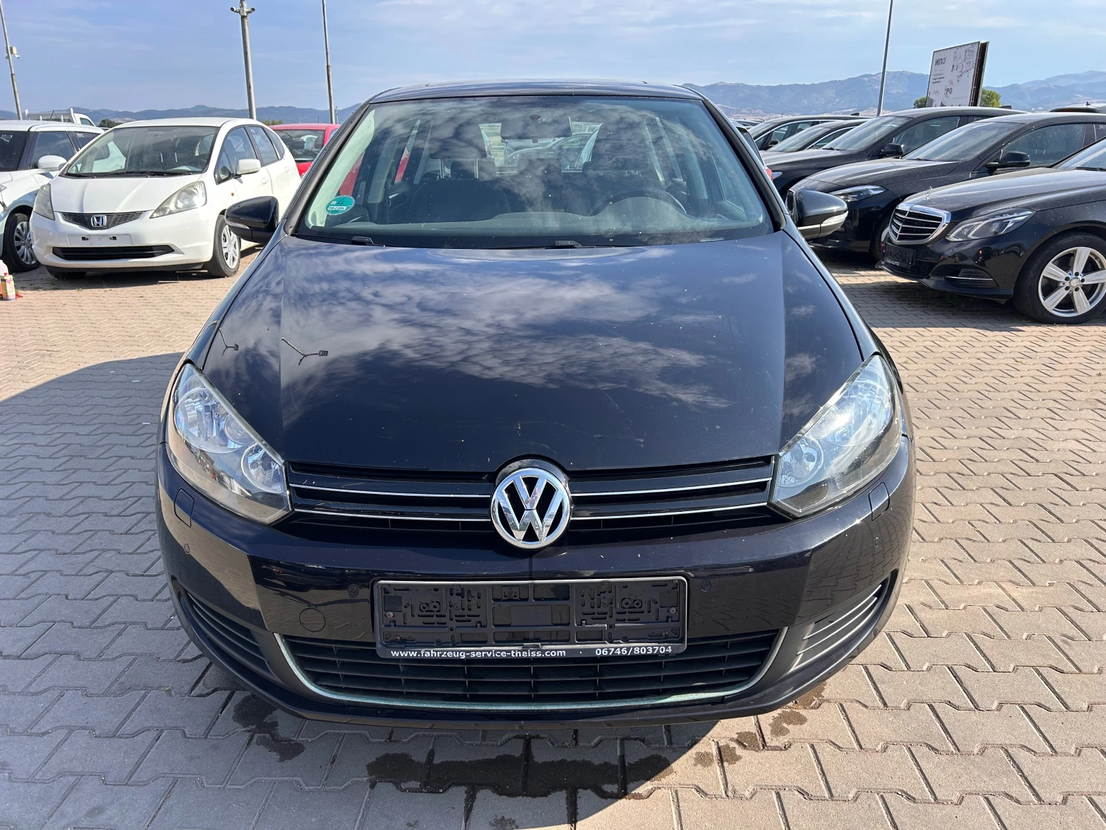 VW Golf 1.6i EURO 4 ЛИЗИНГ - изображение 3