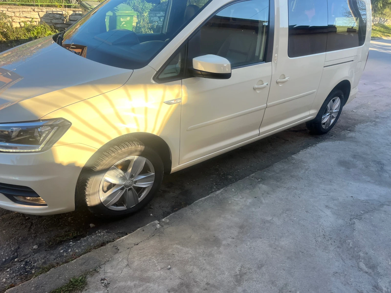 VW Caddy Maxi - изображение 2