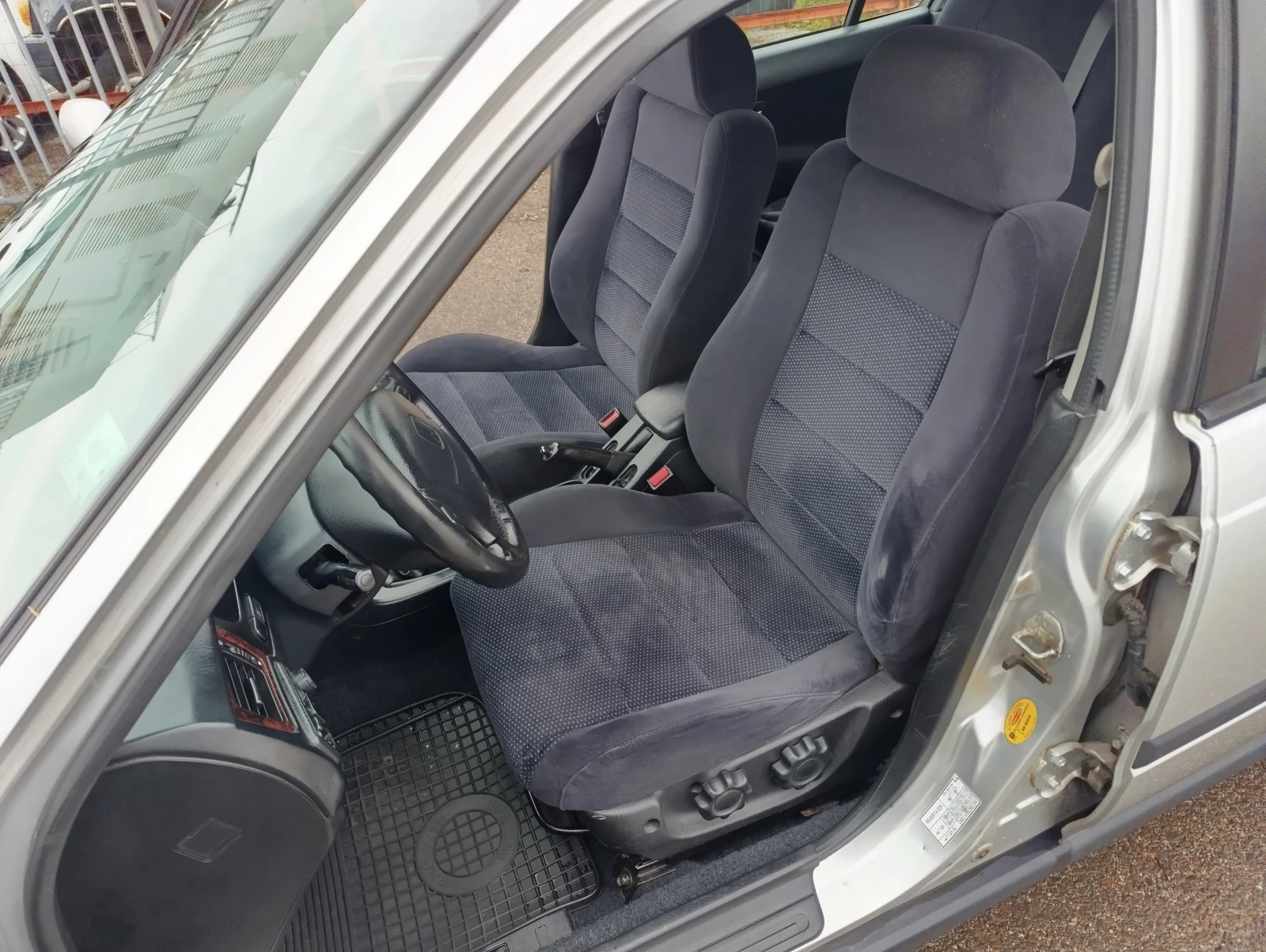 Honda Civic 1.4i /газ-бензин  - изображение 7