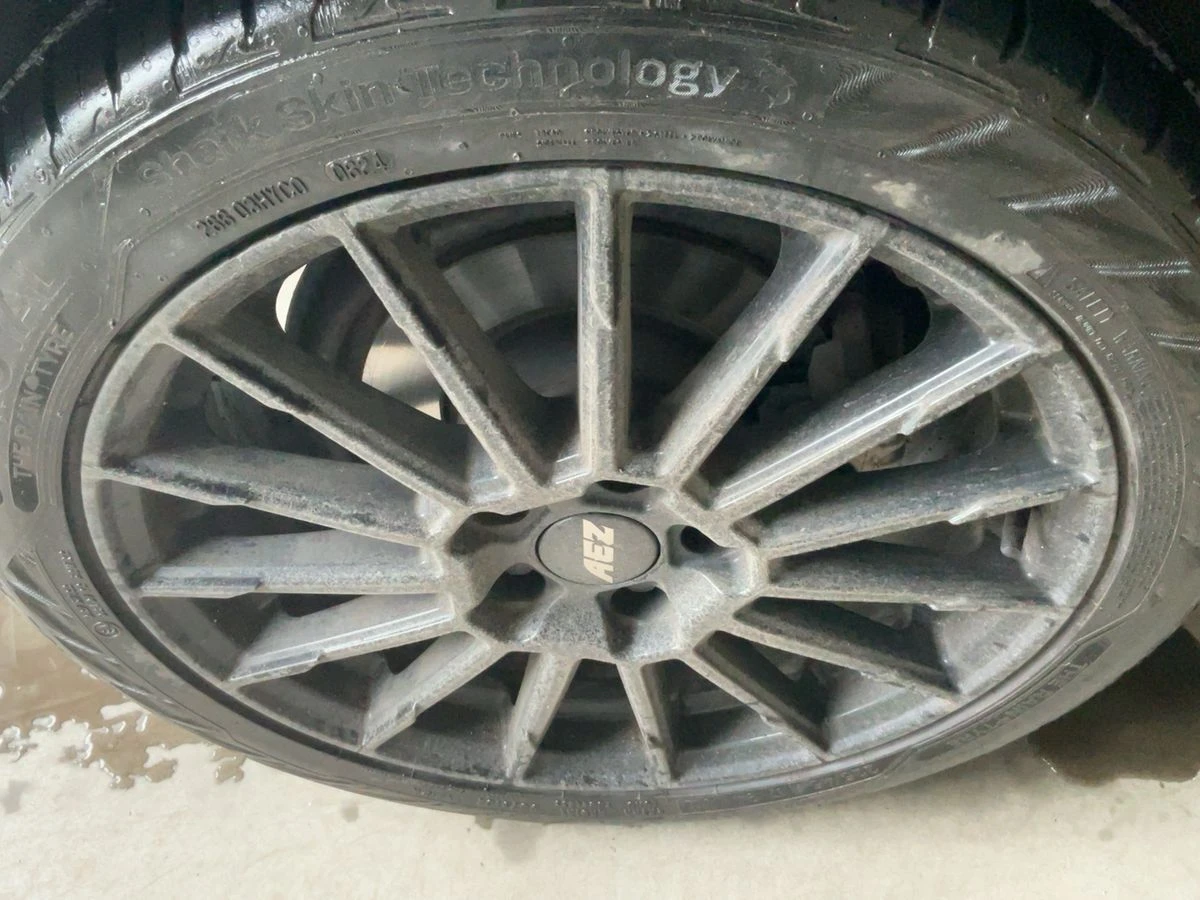 VW Golf 6* LED* NAVI* MULTI* KEYLESS* AEZ* SERVICE - изображение 3