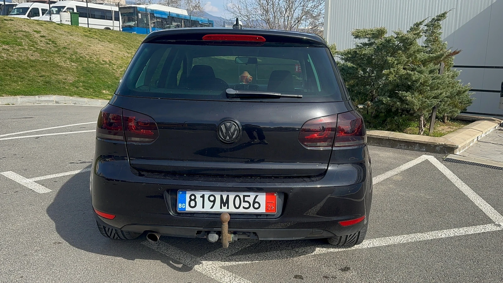 VW Golf * HIGHLINE* LED* NAVI* MULTI* KEYLESS* AEZ* SERVIC, снимка 6 - Автомобили и джипове - 53085205