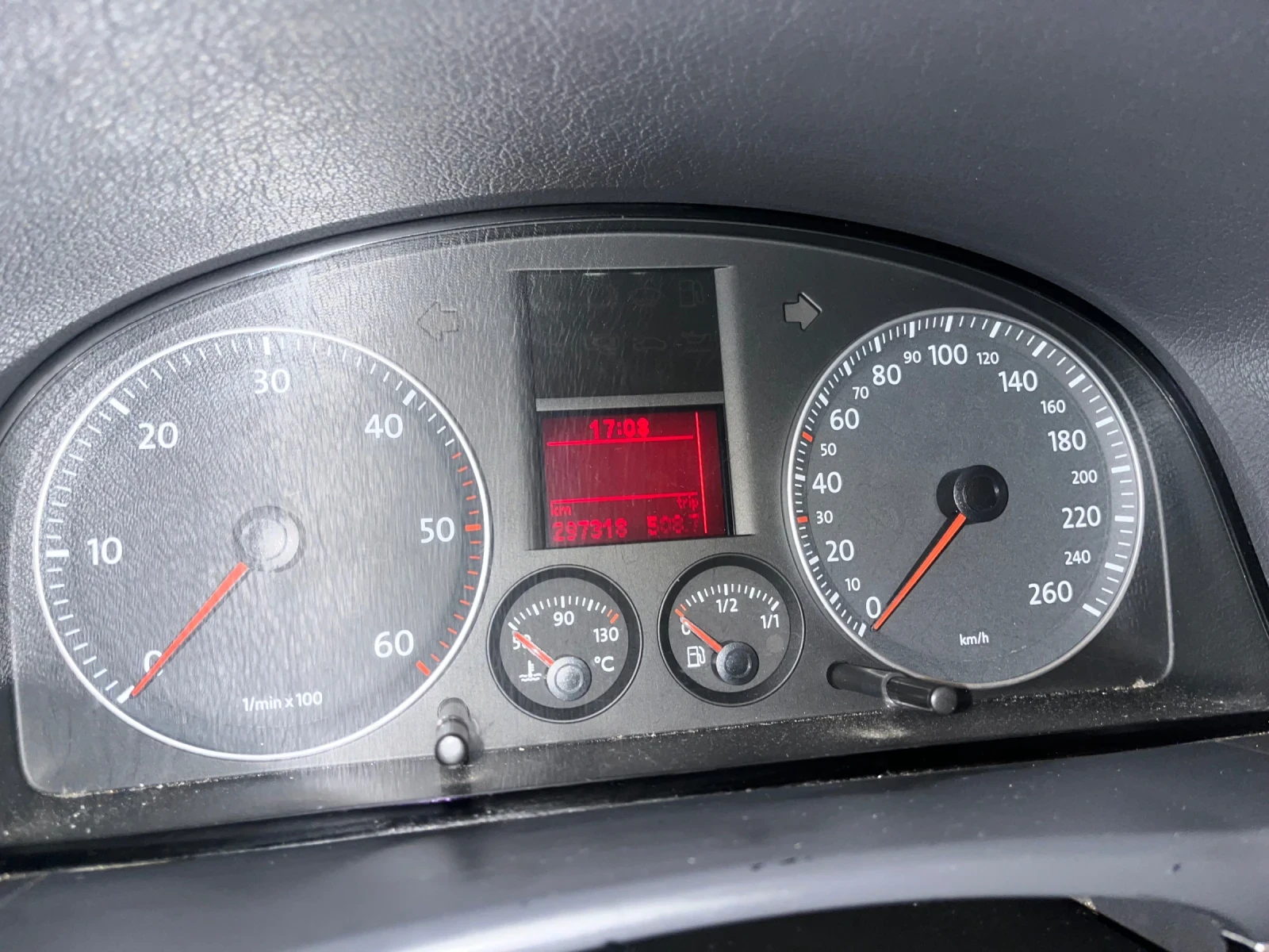 VW Touran  - изображение 6